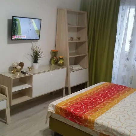 克莱亚公寓式酒店 *