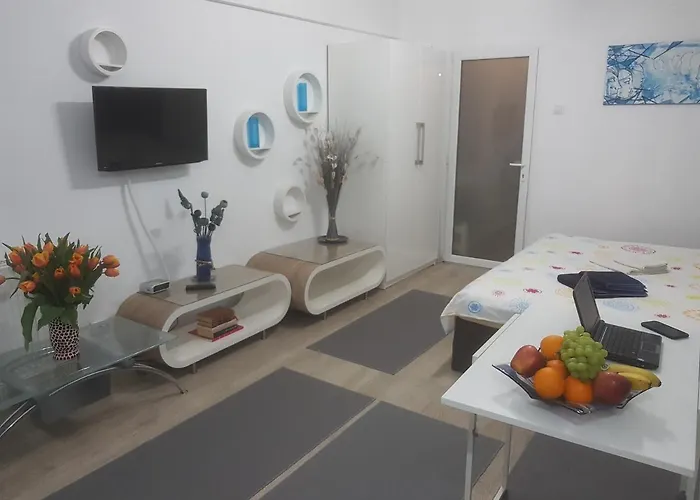 Calea Victoriei Апартаменти